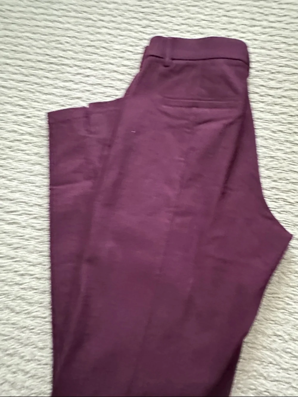 TODAY ONLY - REDUCED!  Mario Serrani Plum Skinny Pants NWOT - Picture 4 of 5